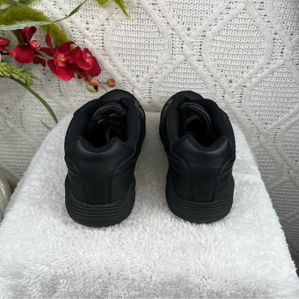 SRMAX | Black Slip Resistant SSR Grip Sneakers‎ Sz 8.5 Comfort